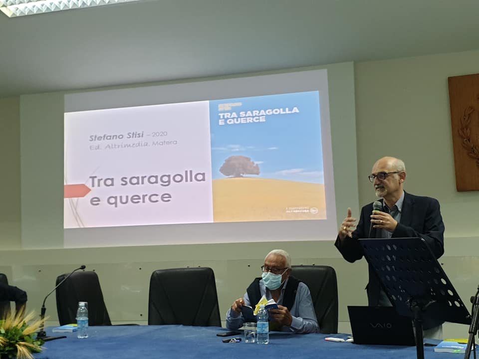 Bagno di folla a San Marco dei Cavoti per l'anteprima nazionale del romanzo "Tra saragolla e querce"