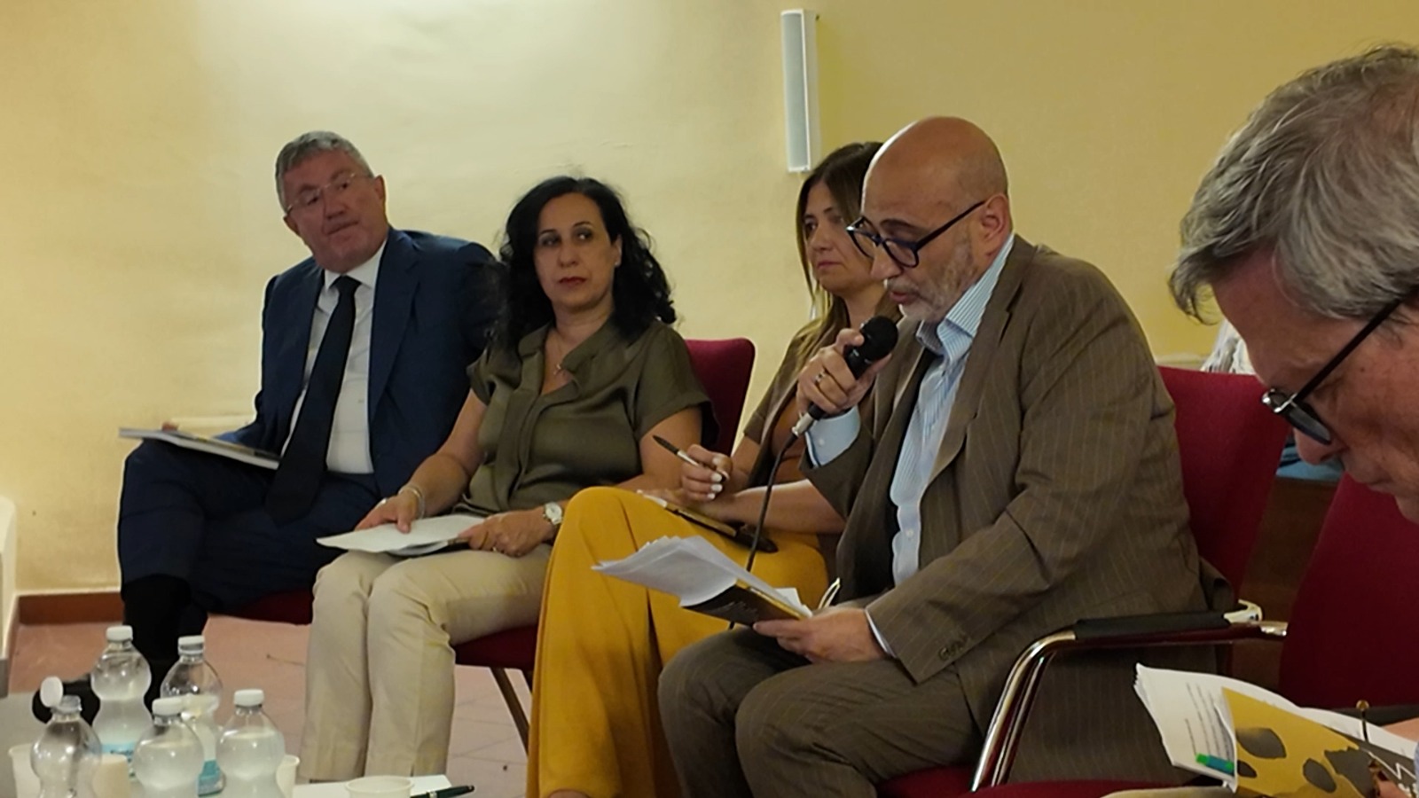 A Senise la presentazione de L’estate spezzata di Mariapaola Vergallito: la memoria del Timpone come responsabilità civile e politica